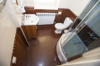 Мини-отель Mini-Hotel Voyage Запорожье Двухместный номер с 1 кроватью и собственной ванной комнатой-5